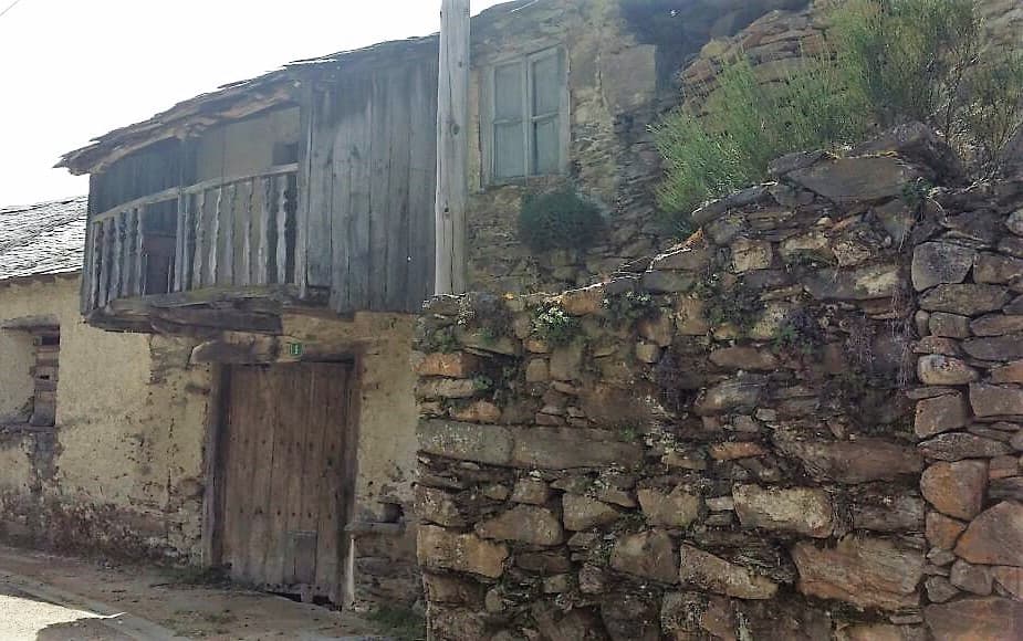 arquitectura en posada de omaña en león